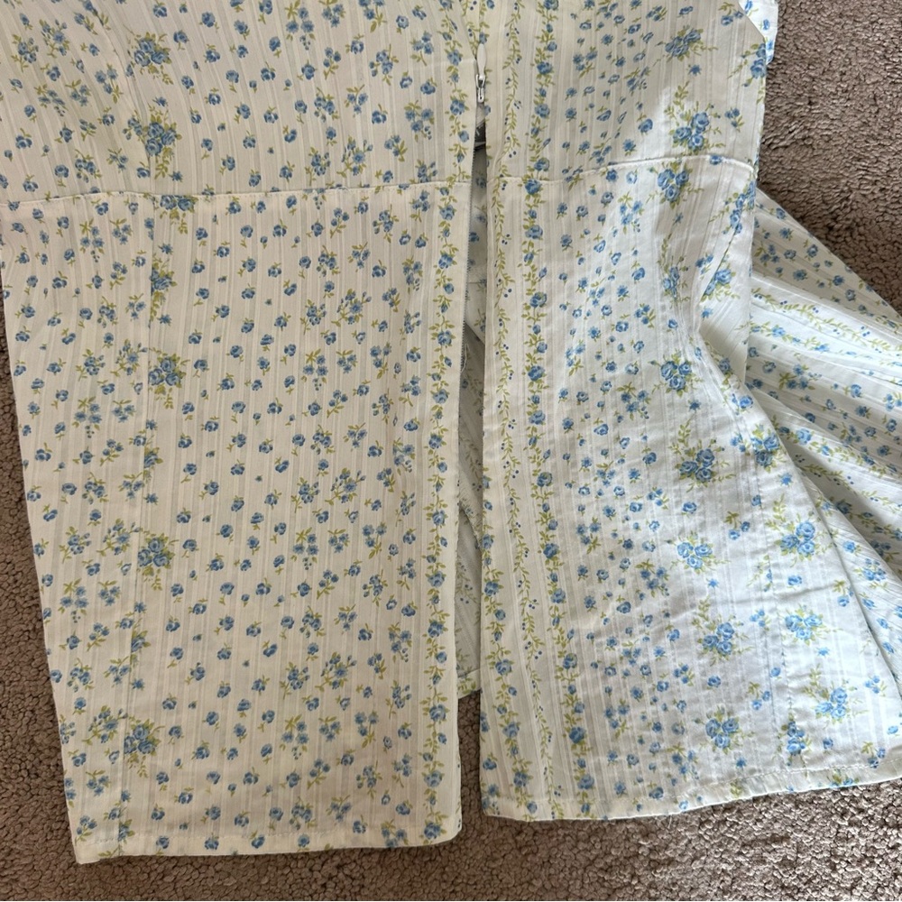 Dressbarn Floral Cottagecore Tie Strap Tank Top XL Blue White Stretchy - Picture 7 of 7